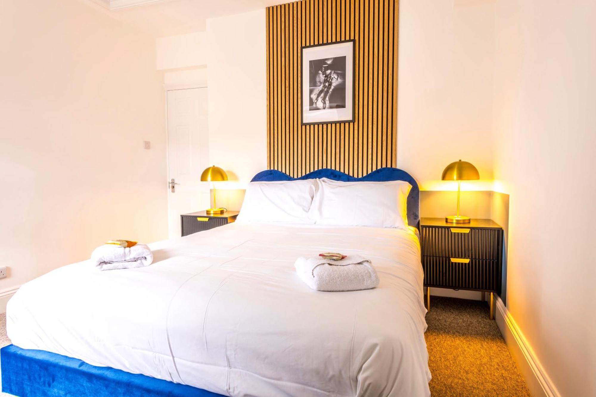 Skyfall With Free Parking For Families & Business By Prescott Apartments Бристол Екстериор снимка
