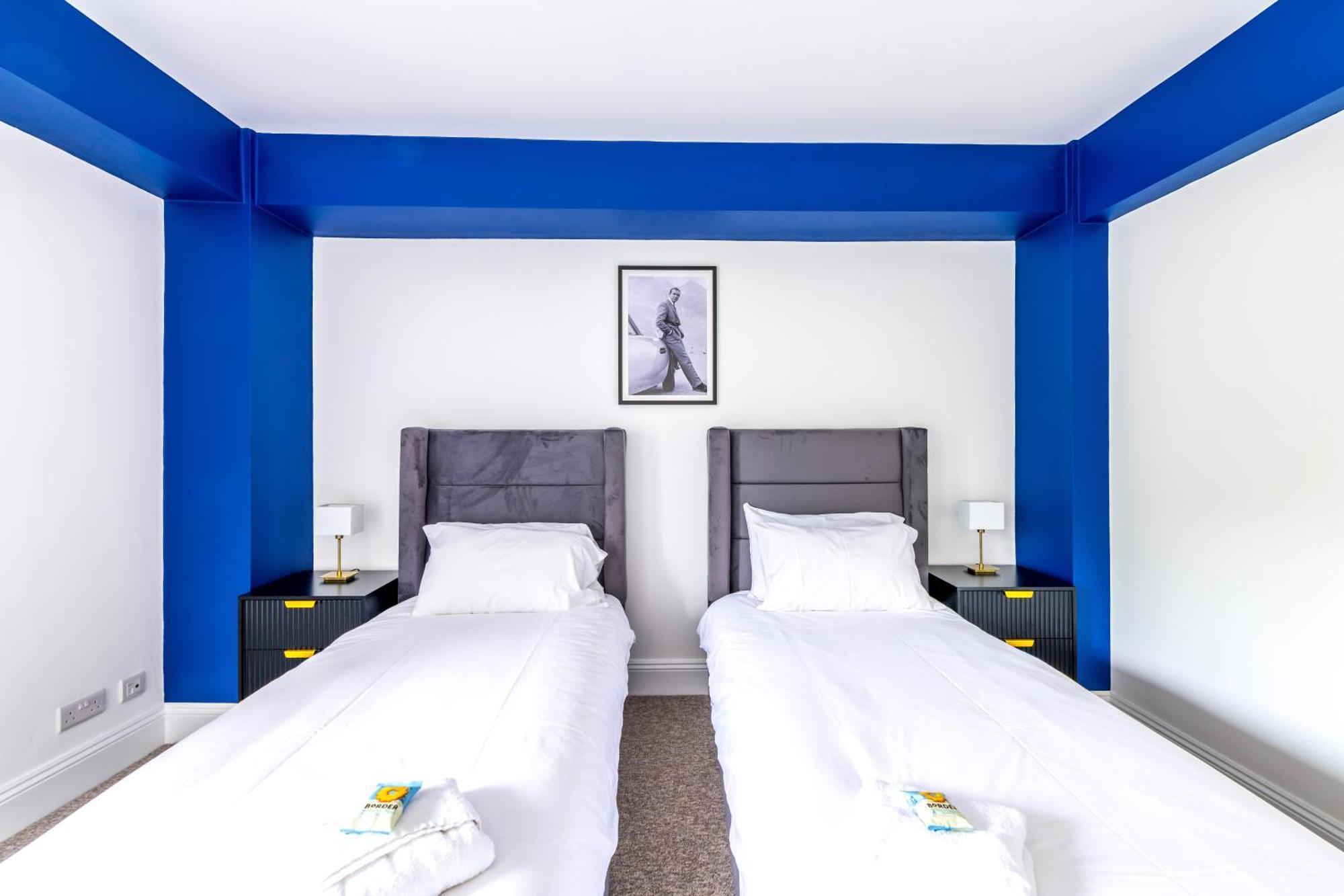 Skyfall With Free Parking For Families & Business By Prescott Apartments Бристол Екстериор снимка