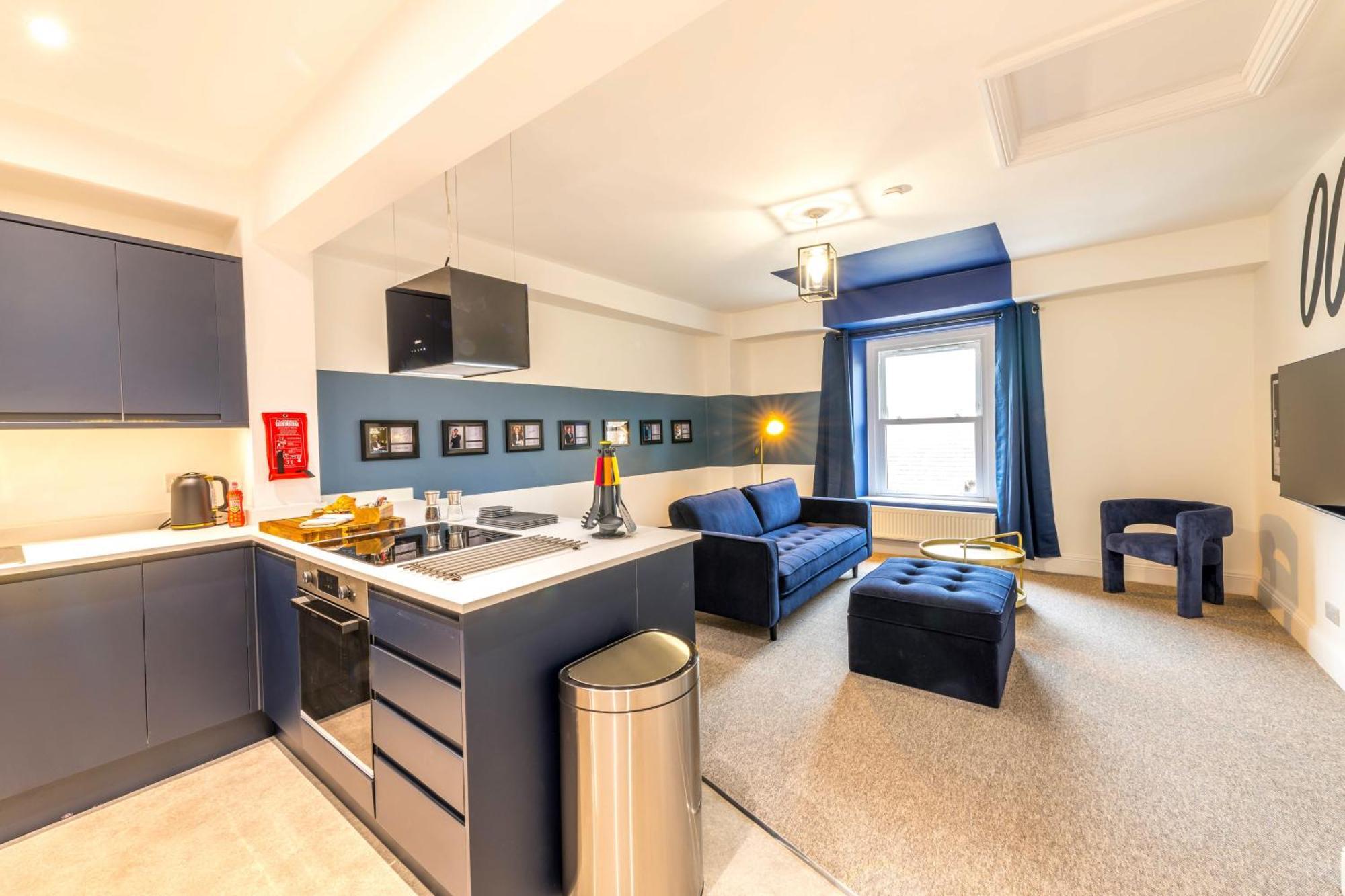 Skyfall With Free Parking For Families & Business By Prescott Apartments Бристол Екстериор снимка